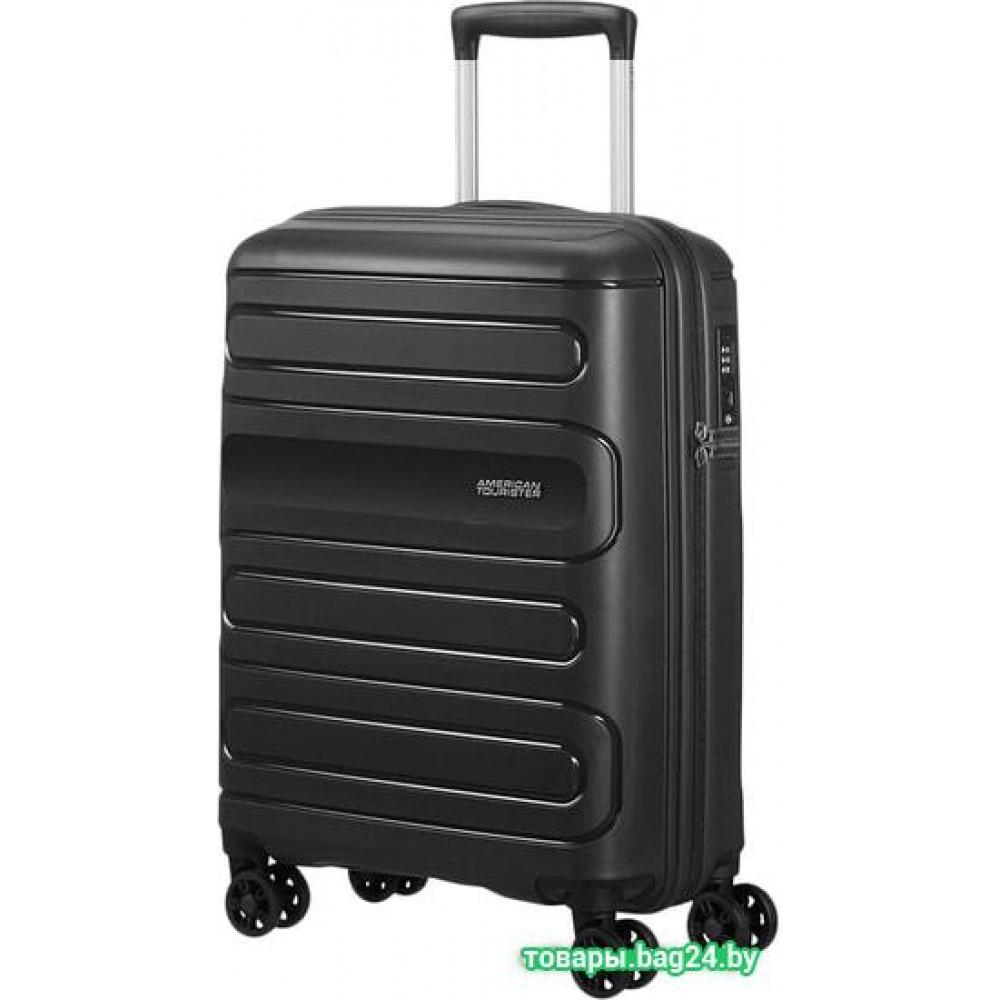 Чемодан-спиннер American Tourister Sunside Black 55 см