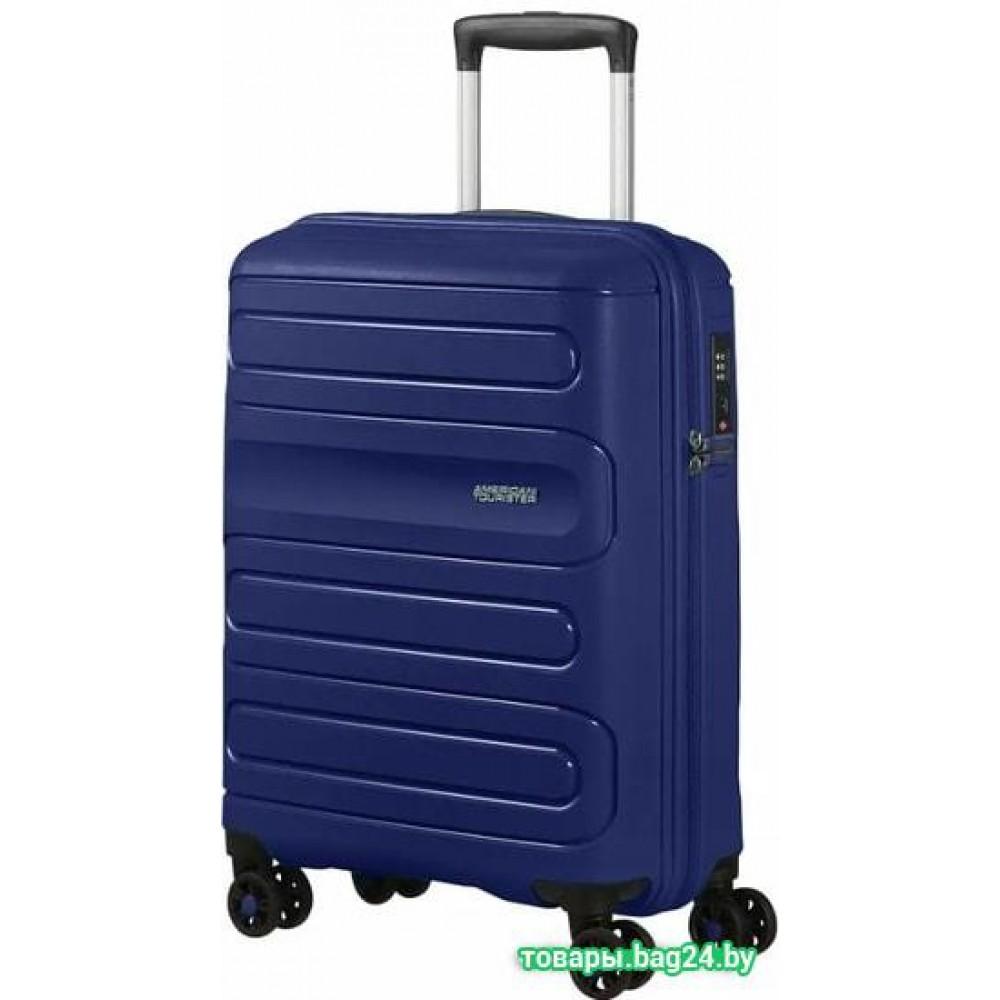 Чемодан-спиннер American Tourister Sunside Aero Blue 55 см