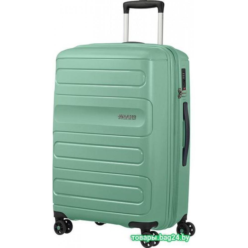 Чемодан-спиннер American Tourister Sunside Mineral Green 68 см