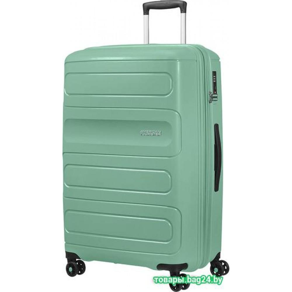 Чемодан-спиннер American Tourister Sunside Mineral Green 77 см