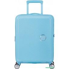 Чемодан-спиннер American Tourister Soundbox Blueberry fizz 55 см